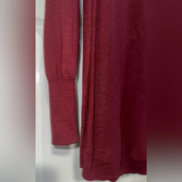 Mossimo Womens Long Sleeve Sweater, Marooon - Picture 3 of 10